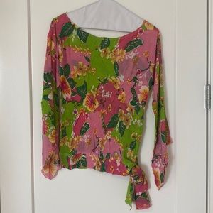 Multicolored top
